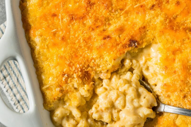 Classic Baked Macaroni and Cheese Recipe