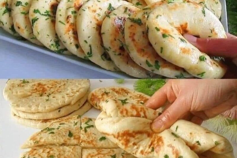 High-Protein Cottage Cheese Garlic Flatbreads