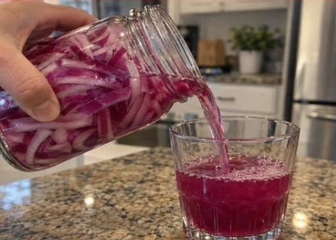 Quick Pickled Red Onions