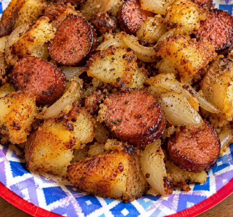 Fried Potatoes, Onions & Smoked Polish Sausage