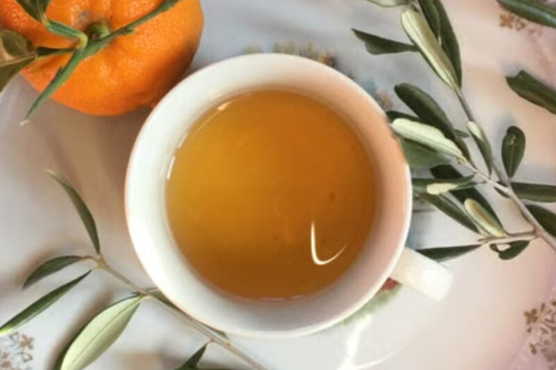 Olive leaf tea